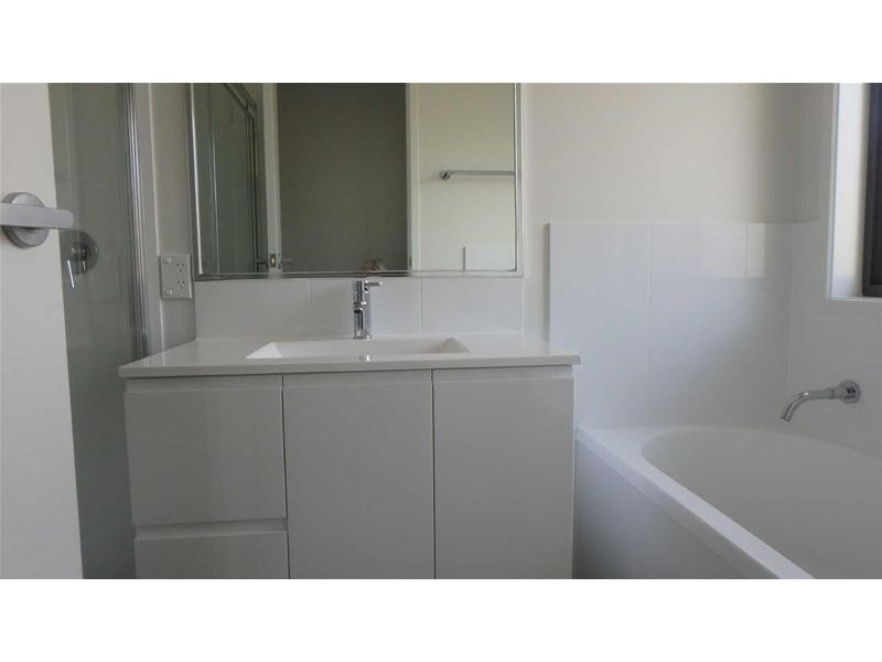 26  Freedman Drive, Willow Vale QLD 4209