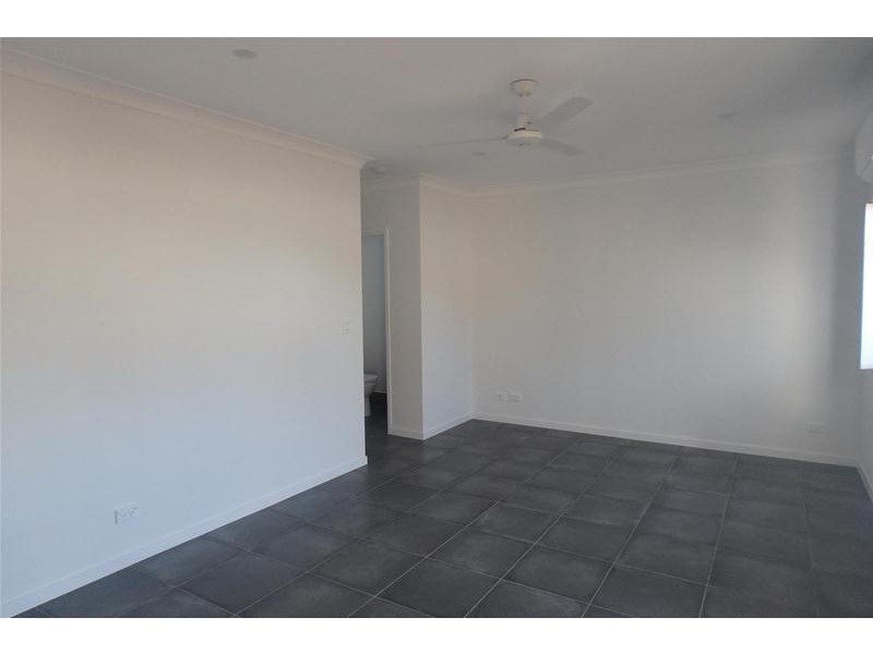 11/31 Jotown Drive, Coomera QLD 4209