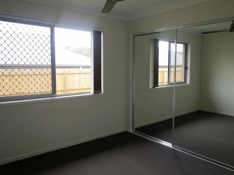 70  Edgeware Road, Pimpama QLD 4209