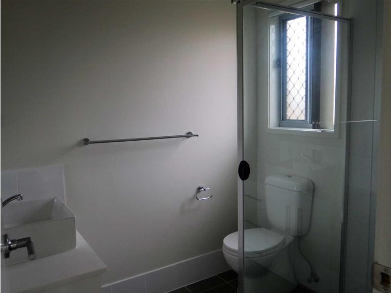 70  Edgeware Road, Pimpama QLD 4209