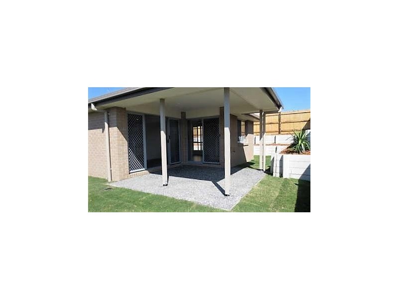 70  Edgeware Road, Pimpama QLD 4209