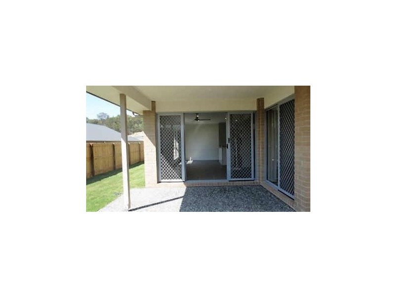 70  Edgeware Road, Pimpama QLD 4209