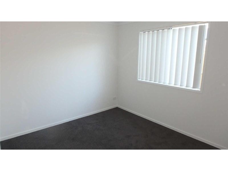 9  Sky Crescent, Pimpama QLD 4209