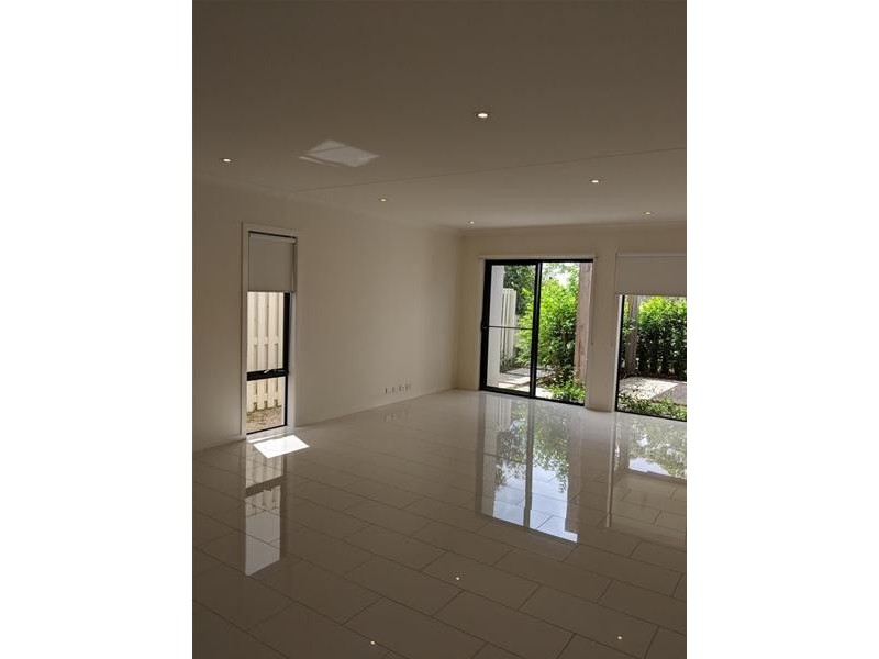 13 Altitude Drive, Pimpama QLD 4209