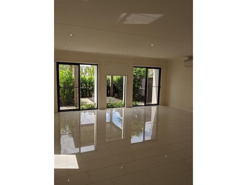 13 Altitude Drive, Pimpama QLD 4209