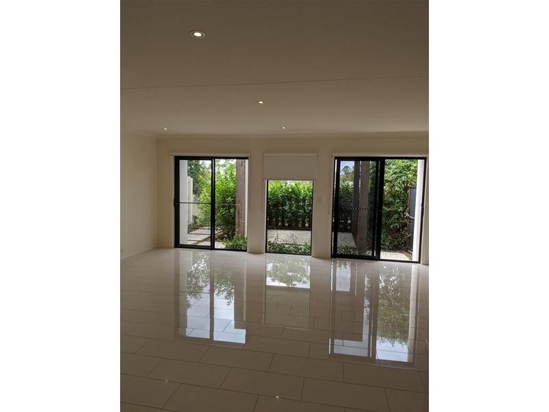 13 Altitude Drive, Pimpama QLD 4209