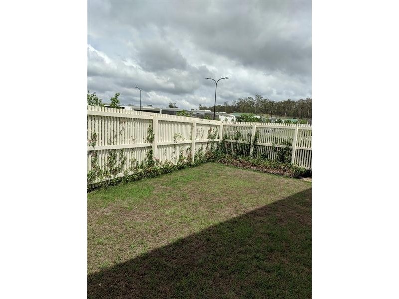 13 Altitude Drive, Pimpama QLD 4209