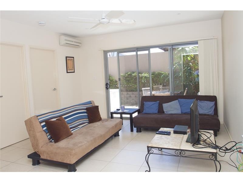 Unit 2/22 Beatty Street, Southport QLD 4215