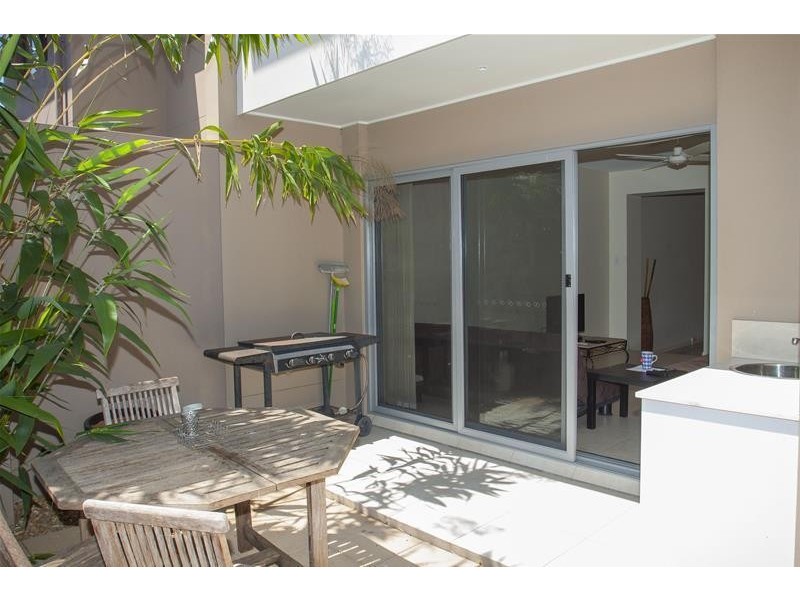 Unit 2/22 Beatty Street, Southport QLD 4215