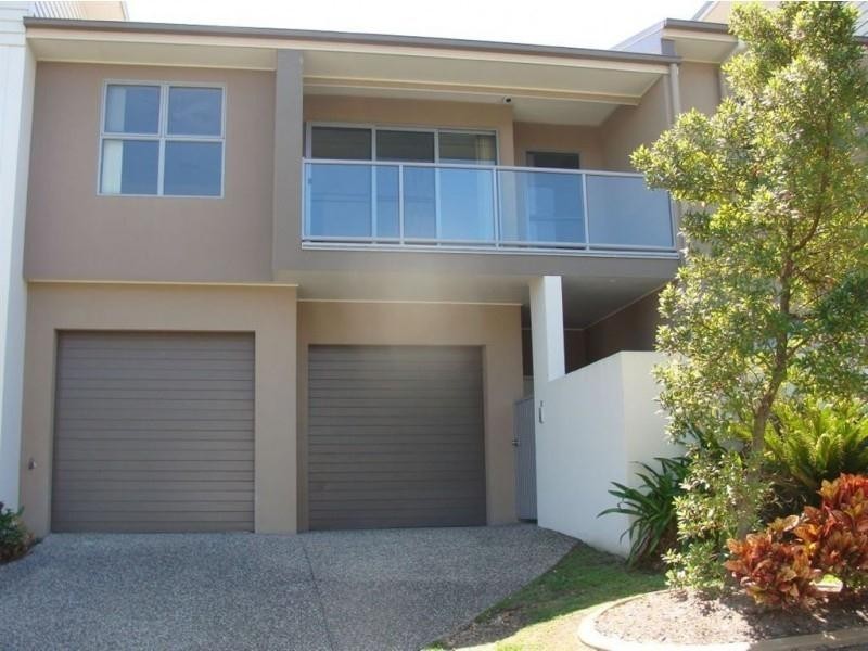 2/22 Beatty Street, Southport QLD 4215