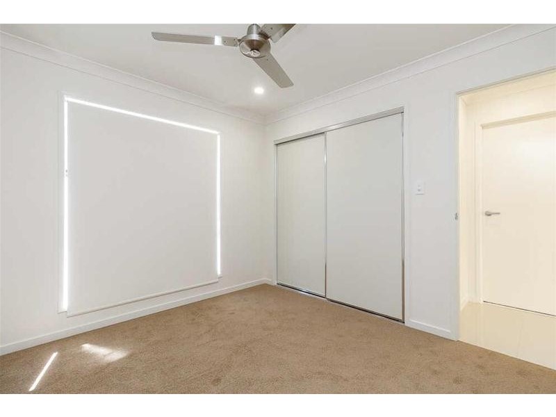 62 Pepper Tree Drive, Holmview QLD 4207