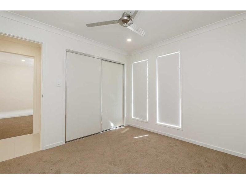 62 Pepper Tree Drive, Holmview QLD 4207