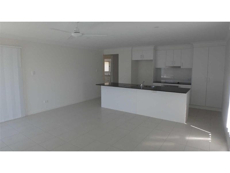 19  Augusta Drive, Pimpama QLD 4209