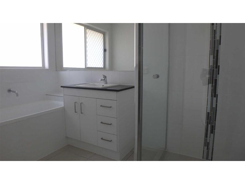 19  Augusta Drive, Pimpama QLD 4209