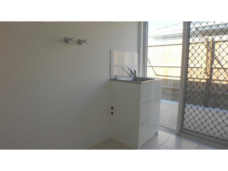 19  Augusta Drive, Pimpama QLD 4209