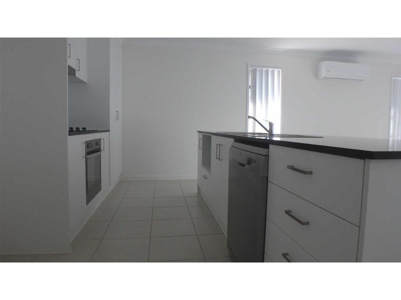 19  Augusta Drive, Pimpama QLD 4209