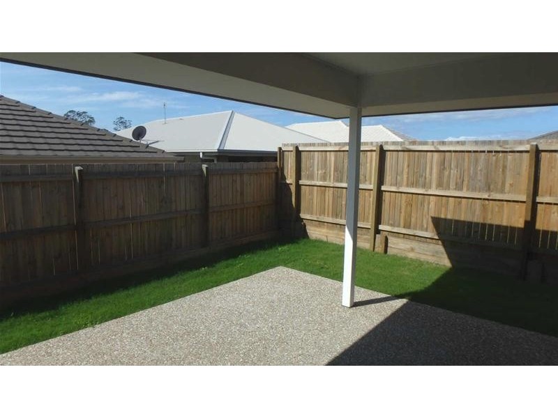 19  Augusta Drive, Pimpama QLD 4209