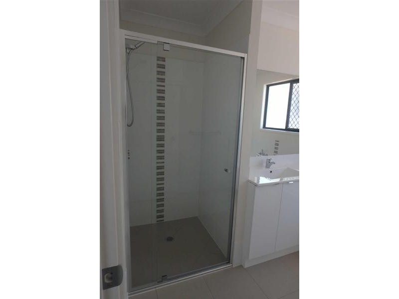 28  Mercer Street, Pimpama QLD 4209