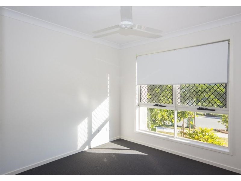 21 Apple Berry Avenue, Coomera QLD 4209