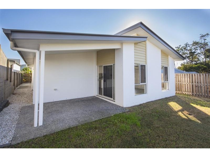 21 Apple Berry Avenue, Coomera QLD 4209