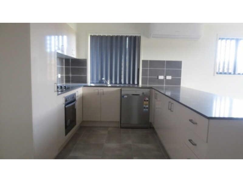 11  Cascade Street, Pimpama QLD 4209