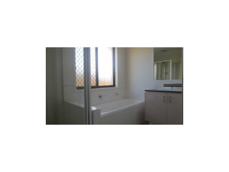 11  Cascade Street, Pimpama QLD 4209