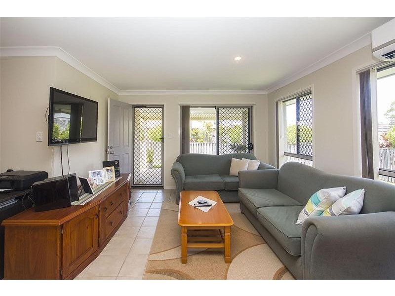 5 Schmarr Avenue, Upper Coomera QLD 4209