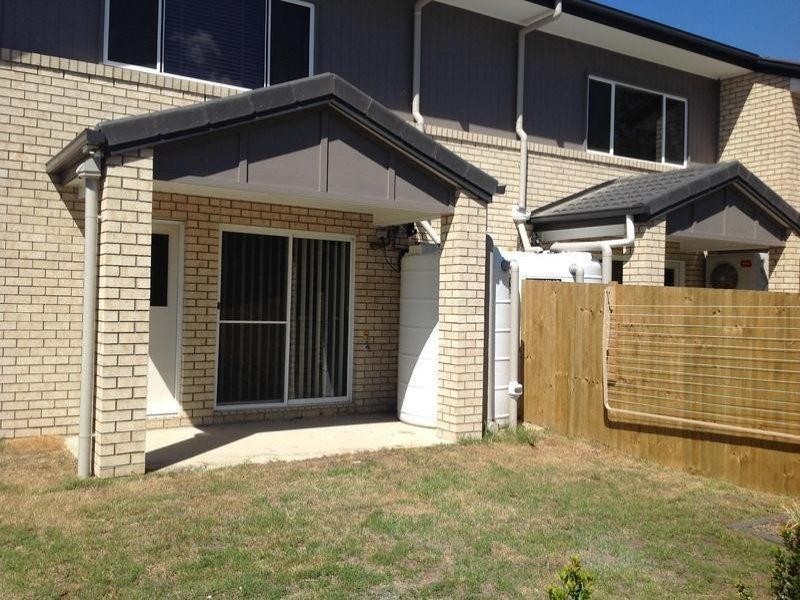 1,2 & 3/3 Christine Drive, Coomera QLD 4209