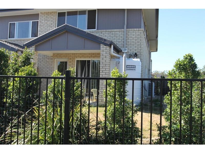 1,2 & 3/3 Christine Drive, Coomera QLD 4209