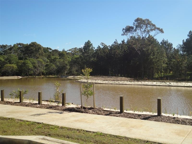 27 Chrome Drive, Pimpama QLD 4209