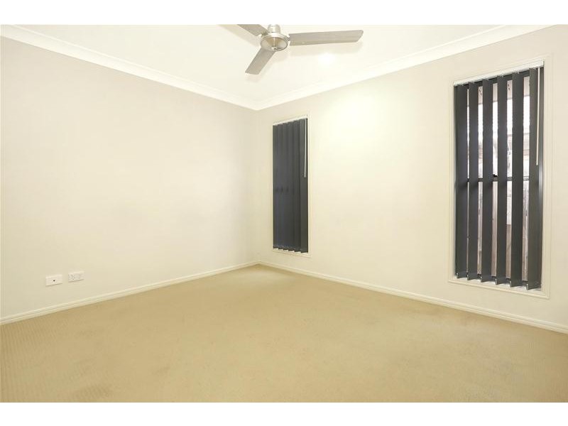 13 Damian Leeding Way, Upper Coomera QLD 4209