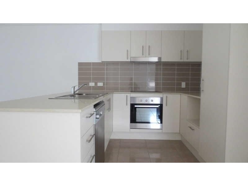 1/28 Dorretti Circuit, Upper Coomera QLD 4209