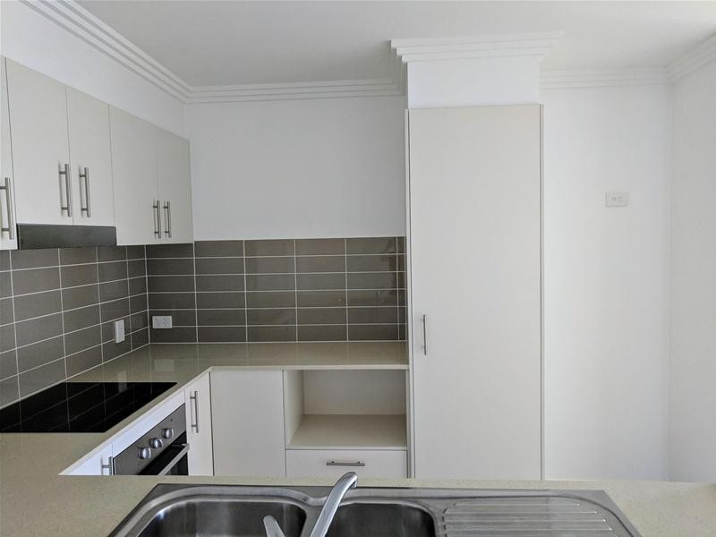 1/28 Dorretti Circuit, Upper Coomera QLD 4209