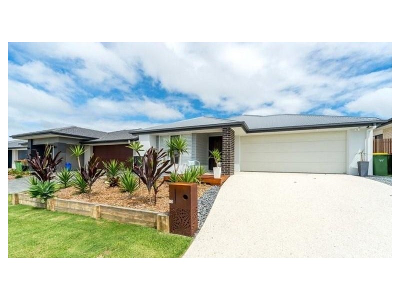 13 Saltwater Street, Pimpama QLD 4209