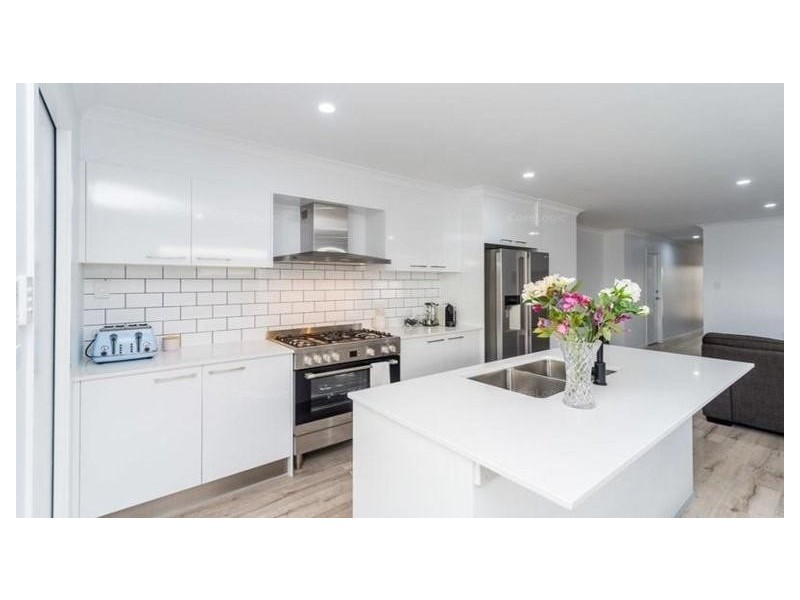 13 Saltwater Street, Pimpama QLD 4209