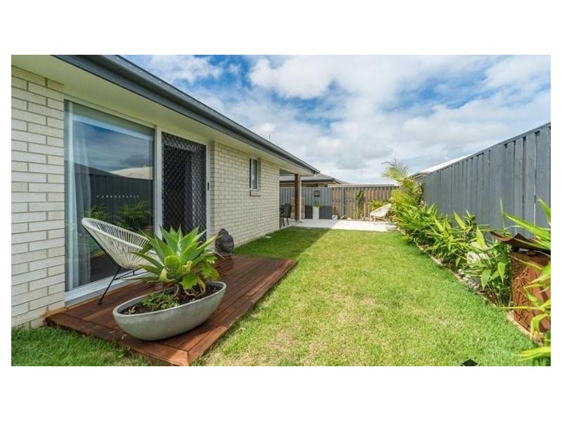 13 Saltwater Street, Pimpama QLD 4209