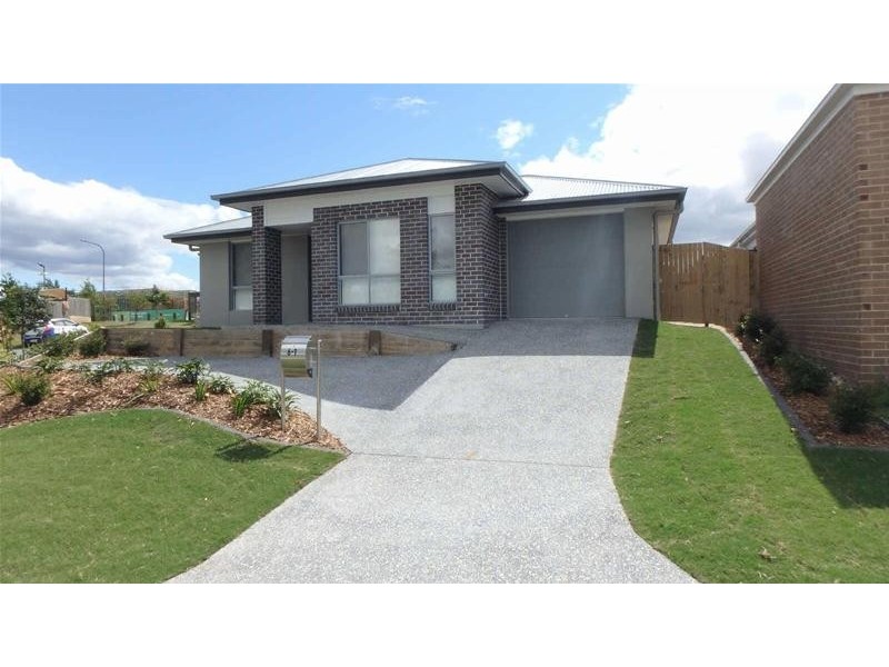 1/6  Vesper Lane, Coomera QLD 4209