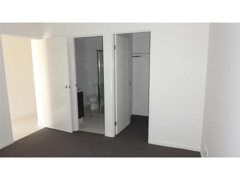 1/6  Vesper Lane, Coomera QLD 4209