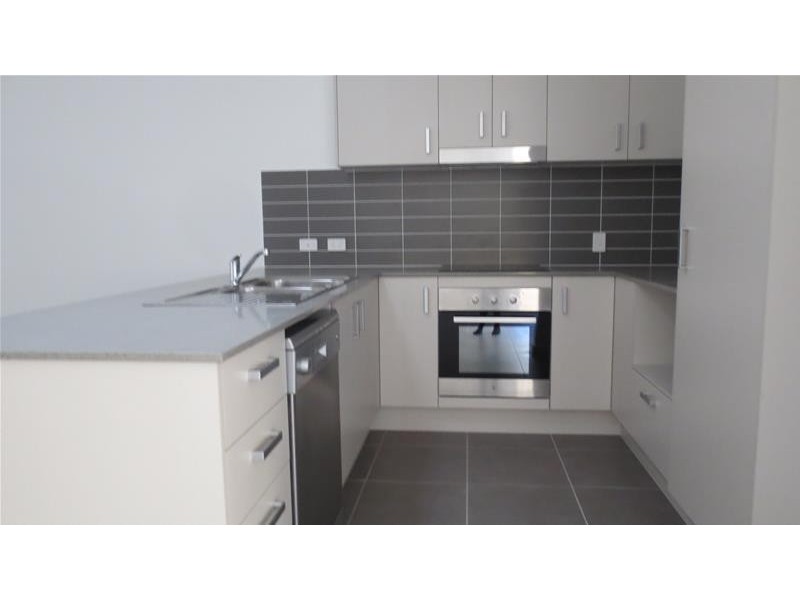 1/34 Dorretti Circuit, Upper Coomera QLD 4209