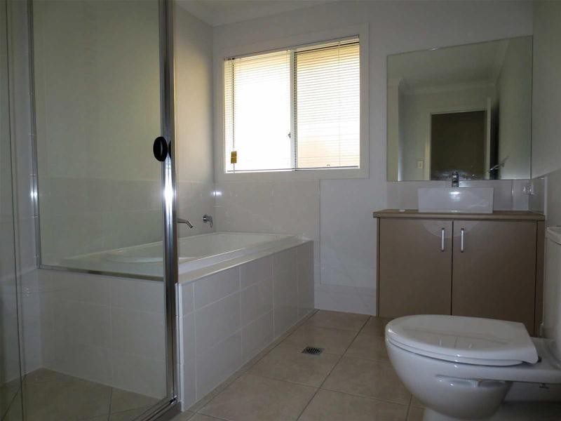 4  Alliance Street, Coomera QLD 4209