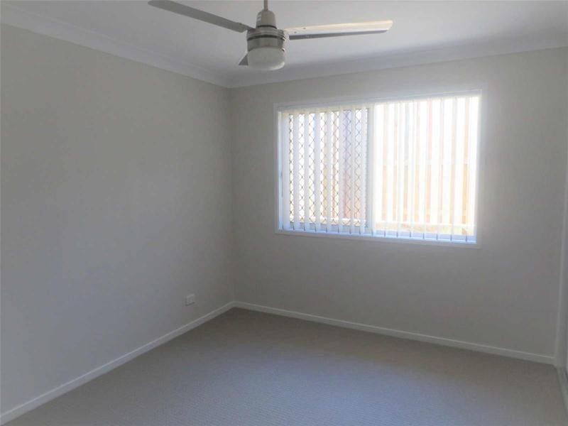 2/12  Dorretti Cct -Lot 304- Coomera Retreat Estate, Upper Coomera QLD 4209