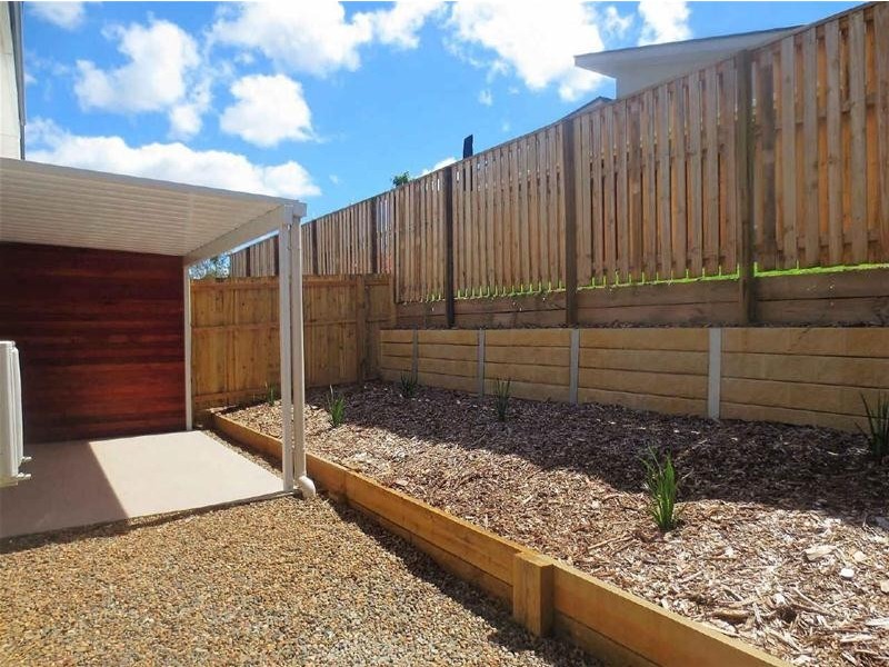 2/12  Dorretti Cct -Lot 304- Coomera Retreat Estate, Upper Coomera QLD 4209