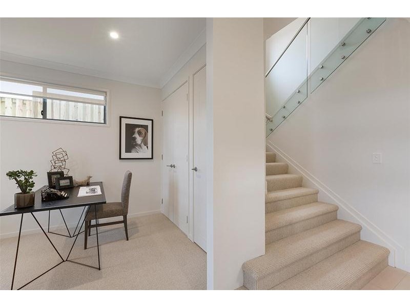 27 Hans Street, Upper Coomera QLD 4209