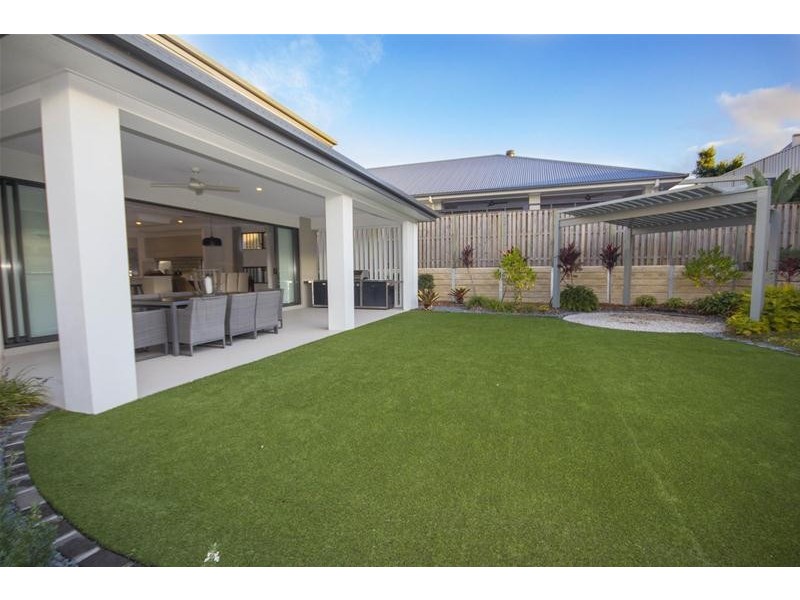 27 Hans Street, Upper Coomera QLD 4209