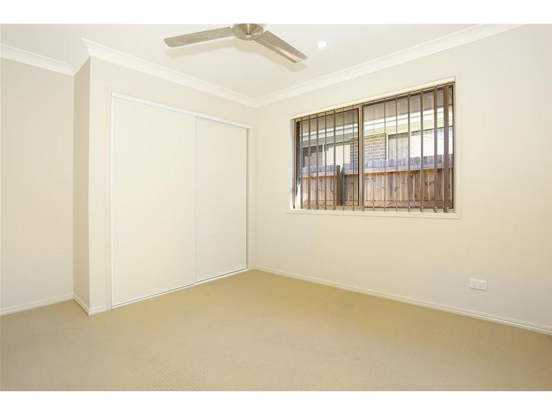 7 Damian Leeding Way, Upper Coomera QLD 4209