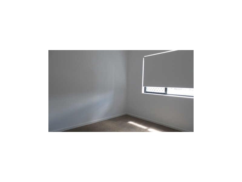 2/36  Gullwing Drive, Upper Coomera QLD 4209