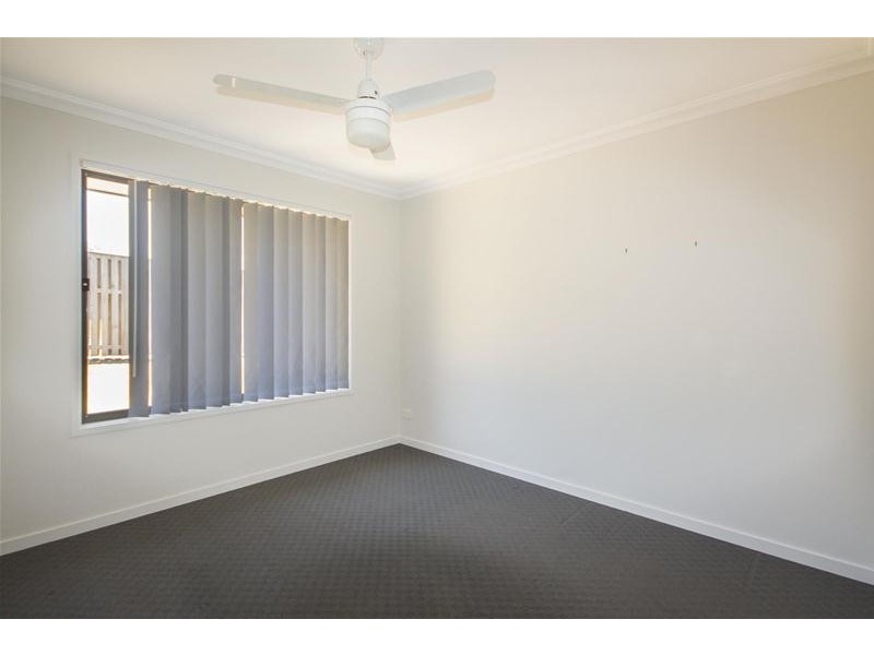 20 Gresswell Crescent, Upper Coomera QLD 4209