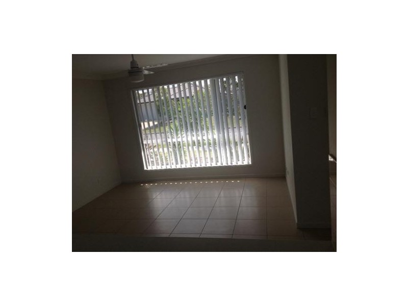 6  Charles Avenue (1 John Crescent), Pimpama QLD 4209