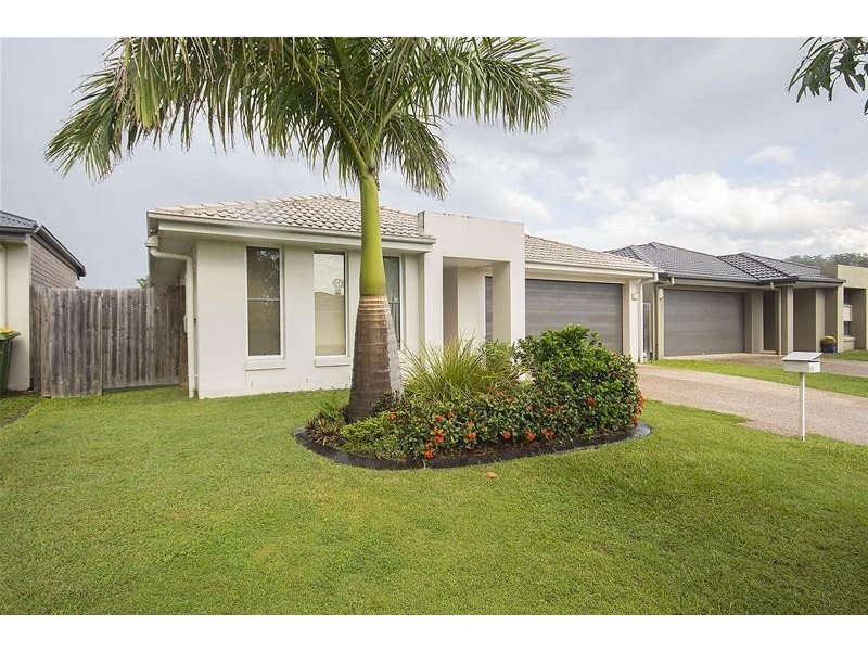 11 McLachlan Circuit, Willow Vale QLD 4209