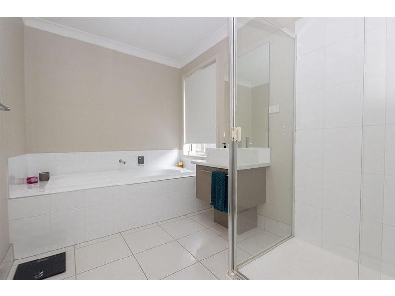 11 McLachlan Circuit, Willow Vale QLD 4209